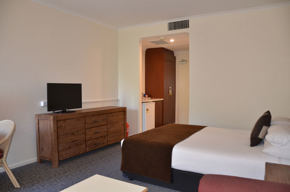 Quality Hotel Manor Mitcham Eksteriør billede